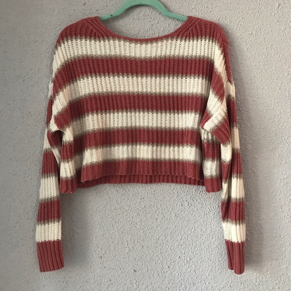 American Eagle Outfitters Tops - AMERICAN EAGLE Crop Knit Sweater